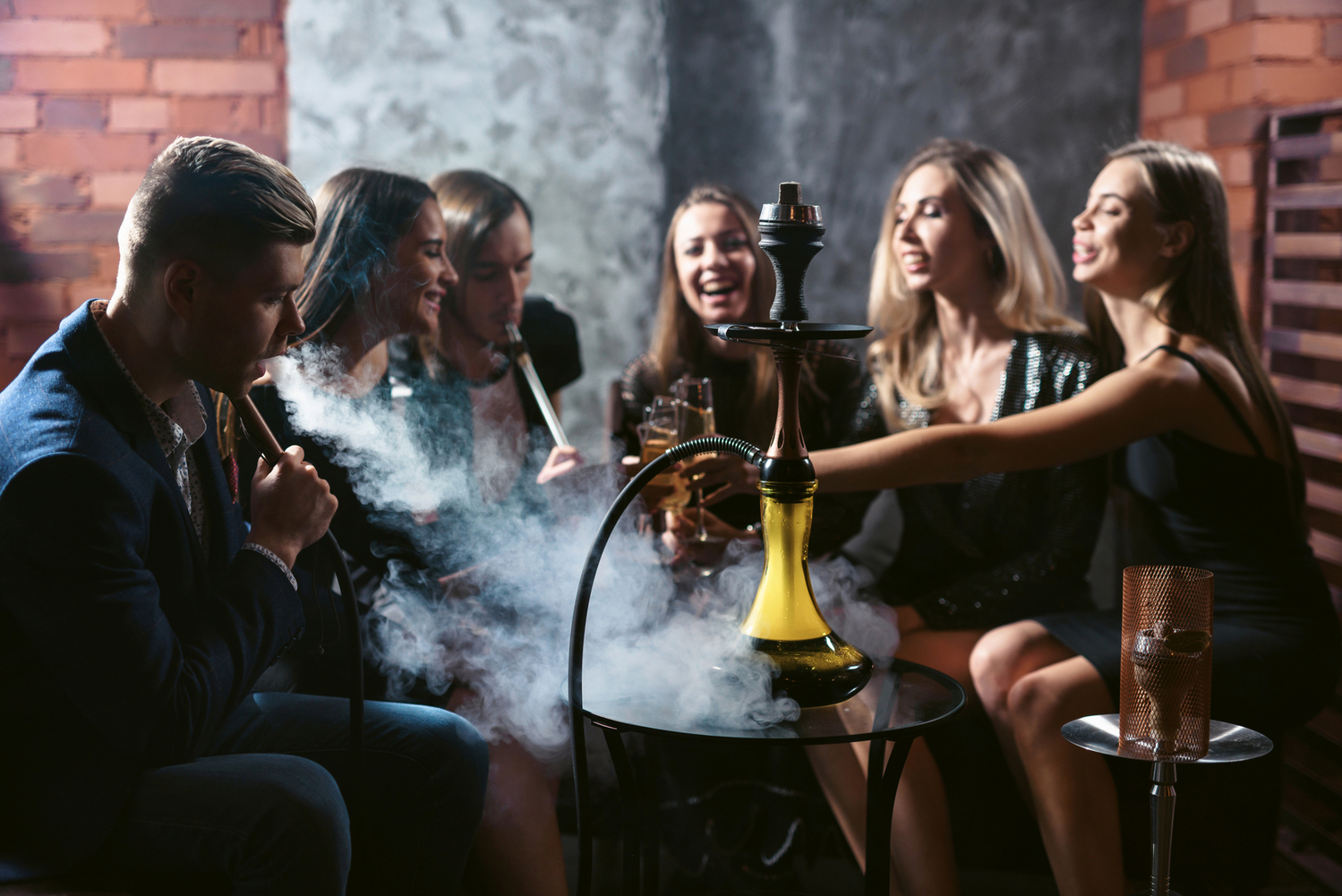 Best shisha bars and lounges in Dubai Relaxation and flavor exploration!