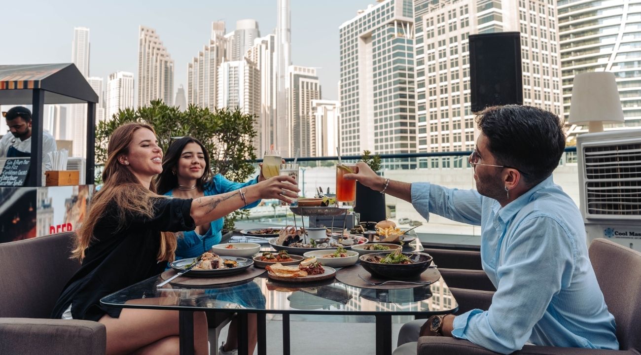 Brunch Dubai: Deep South Social Brunch at Firelake Grill House ...