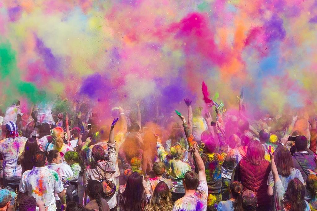 holi date in 2025 year