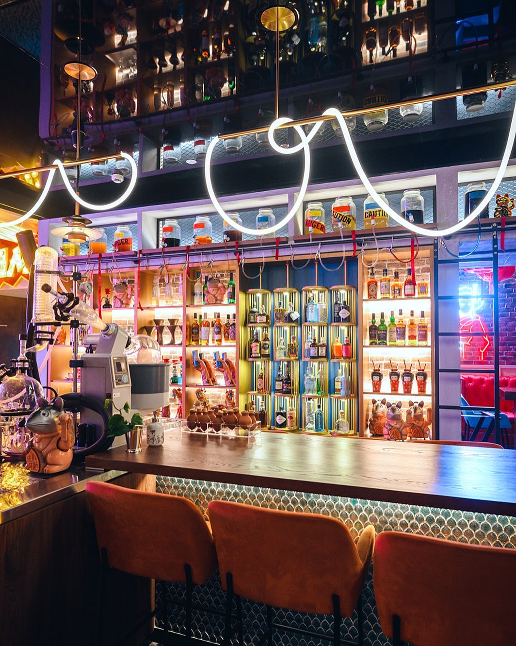 Salmon Guru Dubai Venue